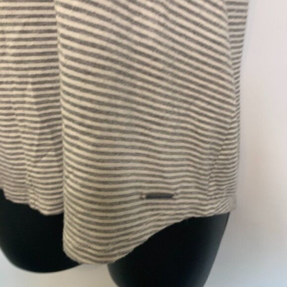 Abercrombie & Fitch Striped Tank Top - Picture 2 of 5